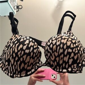Victorias Secret push up bra